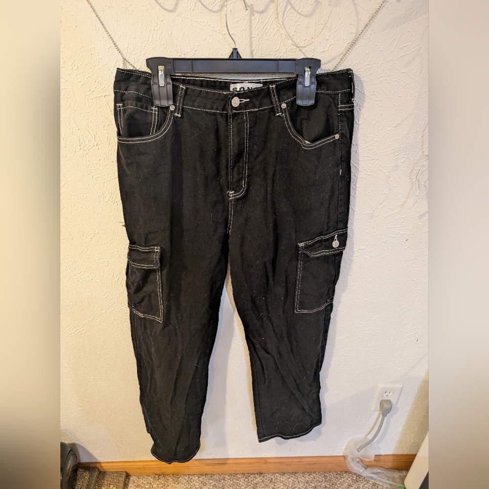 S.O.N.G. Black Cargo Pants Durable Utility Design